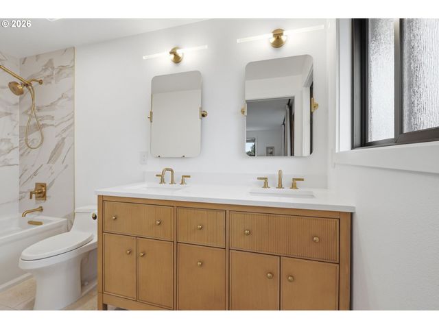 3995 X St, Washougal, WA 98671