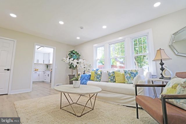 117 WALNUT RD, Wallingford, PA 19086