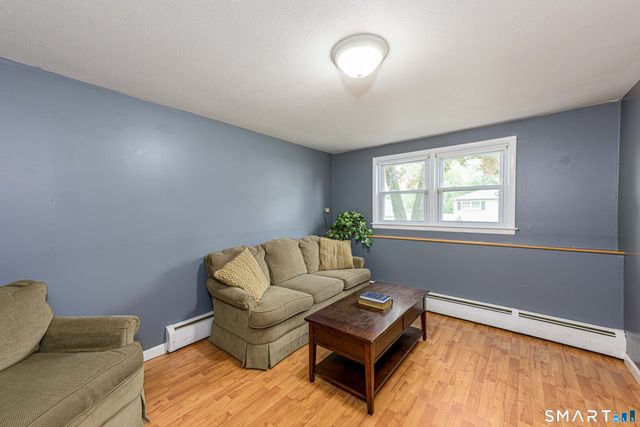 96 Lent Road, Hamden, CT 06517