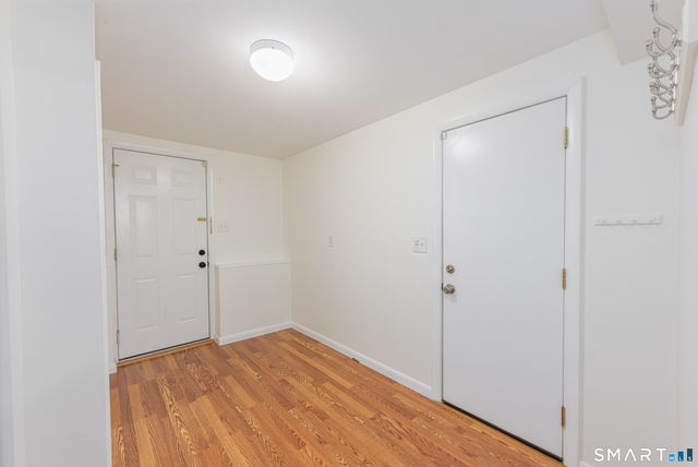 96 Lent Road, Hamden, CT 06517