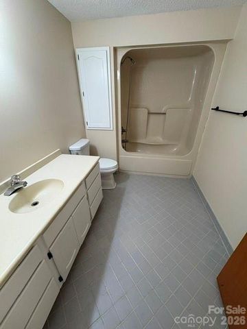 401 Greenway Street, Huntersville, NC 28078