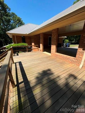 401 Greenway Street, Huntersville, NC 28078
