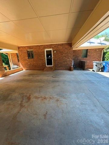 401 Greenway Street, Huntersville, NC 28078