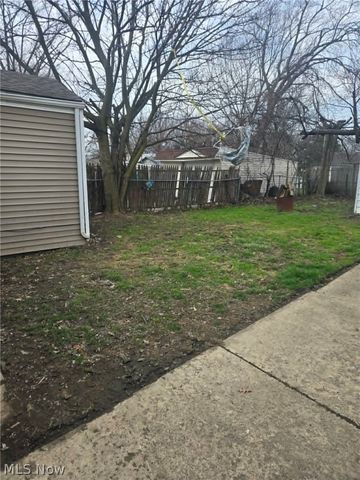 12408 Matherson Avenue, Cleveland, OH 44135