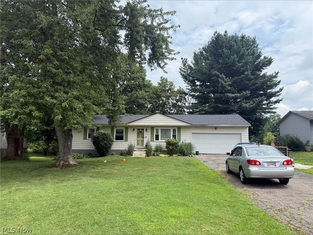 2847 Carillon Drive, Norton, OH 44203