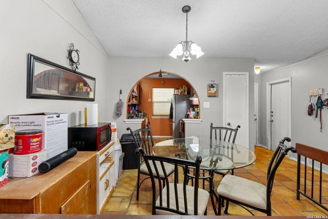 10028 Woodtrail, San Antonio, TX 78250