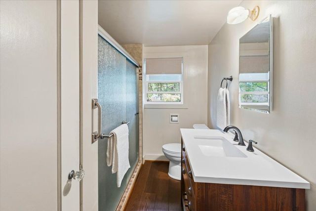 10085 Banner Lava Cap Rd, Nevada City, CA 95959