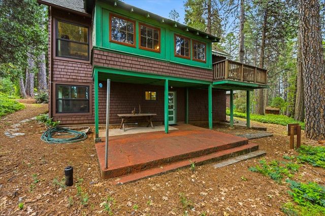 10085 Banner Lava Cap Rd, Nevada City, CA 95959