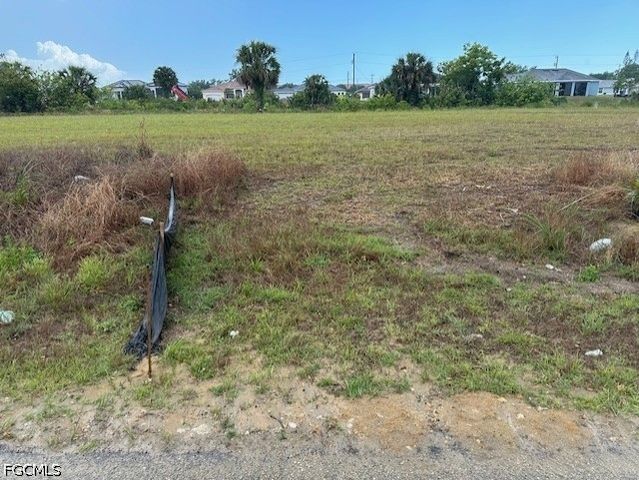 1806 NE 27th TER, Cape Coral, FL 33909
