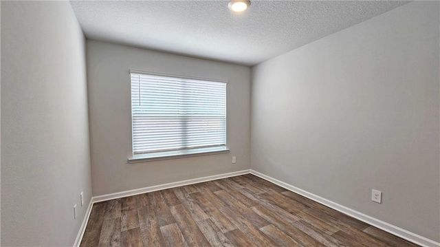 7670 Oakmont Drive E, Theodore, AL 36582