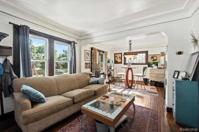 630 Buckingham Avenue, Flint, MI 48507