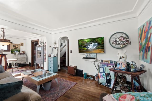 630 Buckingham Avenue, Flint, MI 48507