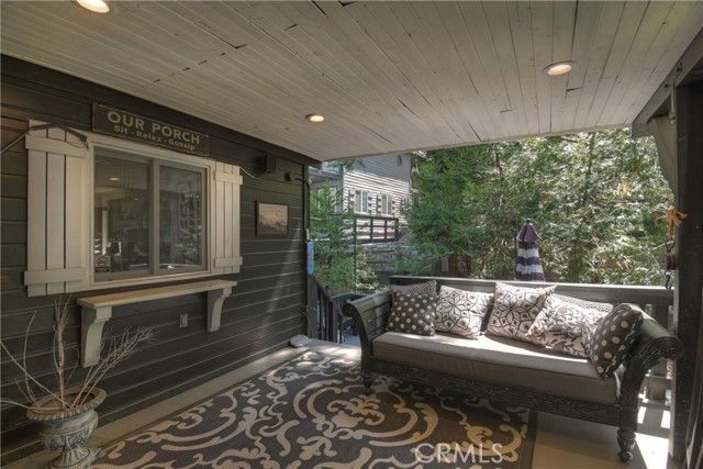 533 sunderland, Lake Arrowhead, CA 92352