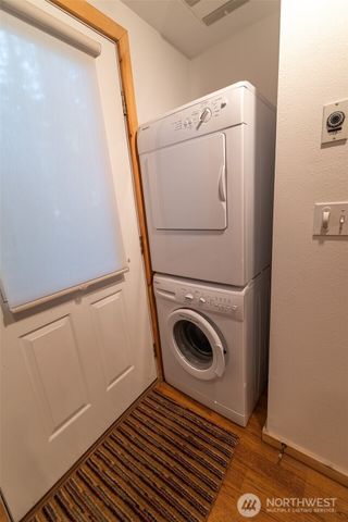 13008 Welcome Road, Deming, WA 98244