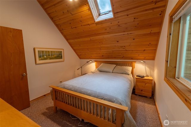 13008 Welcome Road, Deming, WA 98244