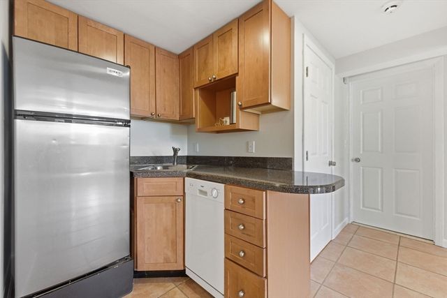 12 Bisbee Road, Saugus, MA 01906