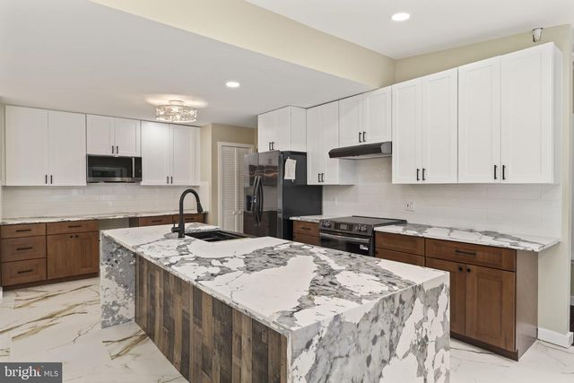 239 ATSION RD, Medford, NJ 08055