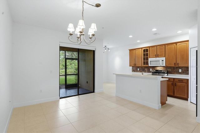 4224 VIA PIEDRA CIRCLE 4-102, Sarasota, FL 34233