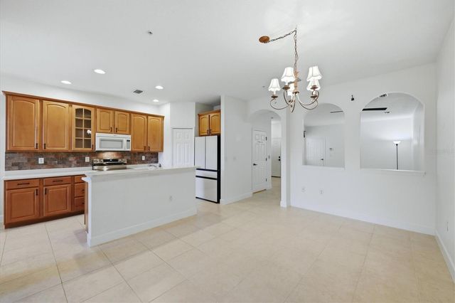 4224 VIA PIEDRA CIRCLE 4-102, Sarasota, FL 34233