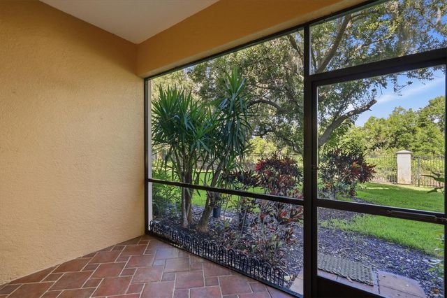 4224 VIA PIEDRA CIRCLE 4-102, Sarasota, FL 34233