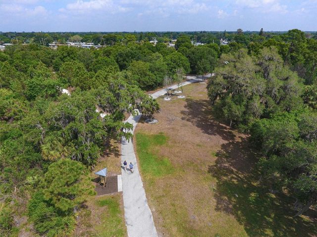 4224 VIA PIEDRA CIRCLE 4-102, Sarasota, FL 34233