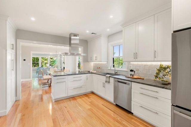 48 Mt Vernon St 2, Arlington, MA 02476