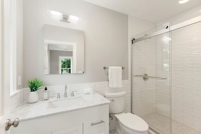 48 Mt Vernon St 2, Arlington, MA 02476