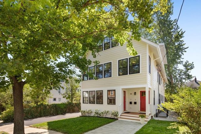 48 Mt Vernon St 2, Arlington, MA 02476