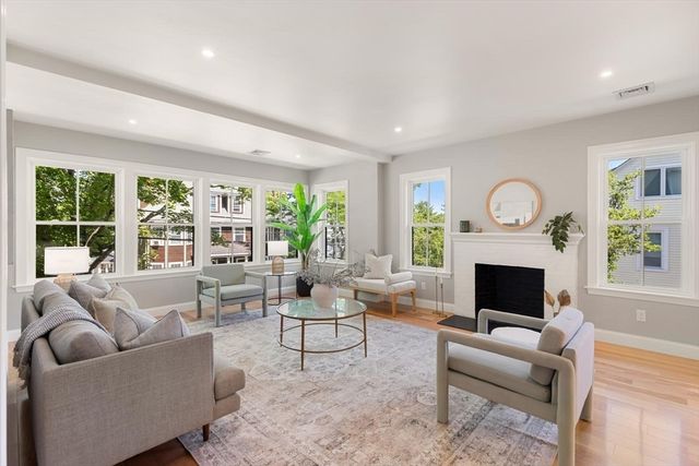 48 Mt Vernon St 2, Arlington, MA 02476