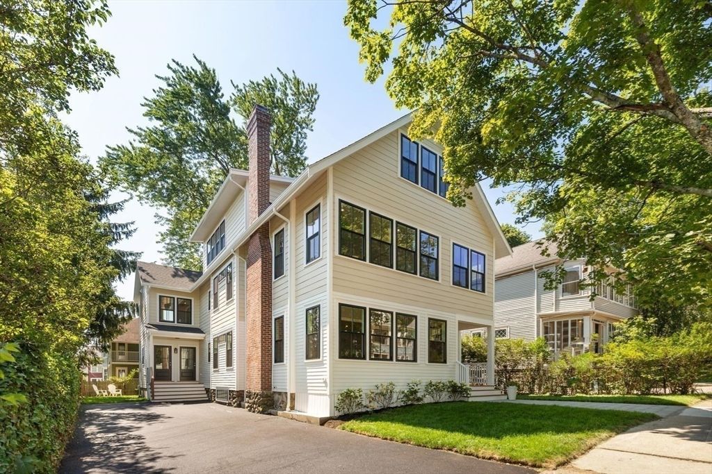 48 Mt Vernon St 2, Arlington, MA 02476