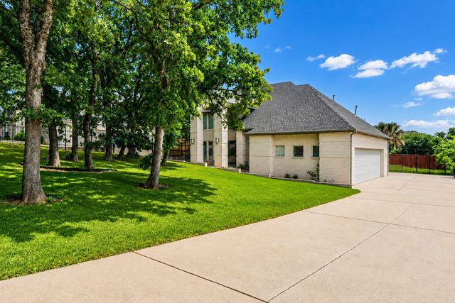 810 Pennsylvania Avenue, Kennedale, TX 76060