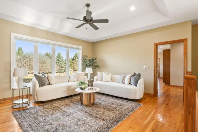 2631 Hawk Hill Lane SW, Rochester, MN 55902