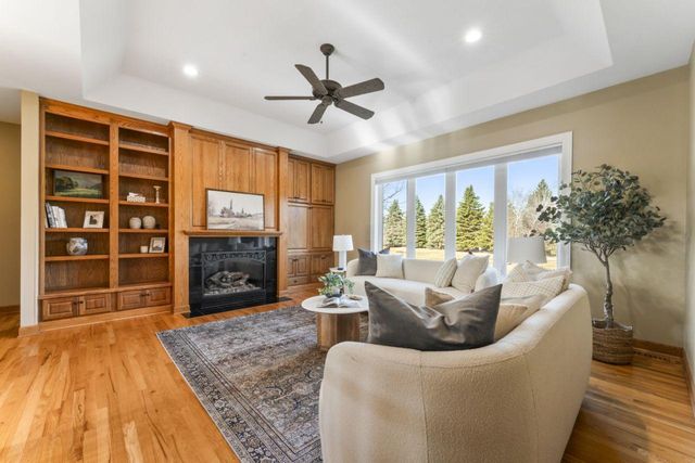 2631 Hawk Hill Lane SW, Rochester, MN 55902