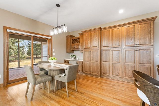 2631 Hawk Hill Lane SW, Rochester, MN 55902