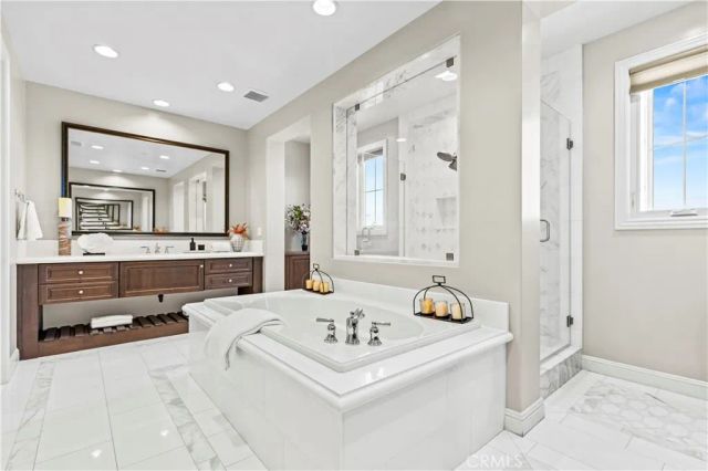 121 PANORAMA, Irvine, CA 92618