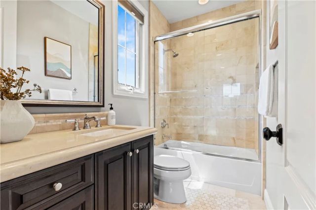 121 PANORAMA, Irvine, CA 92618