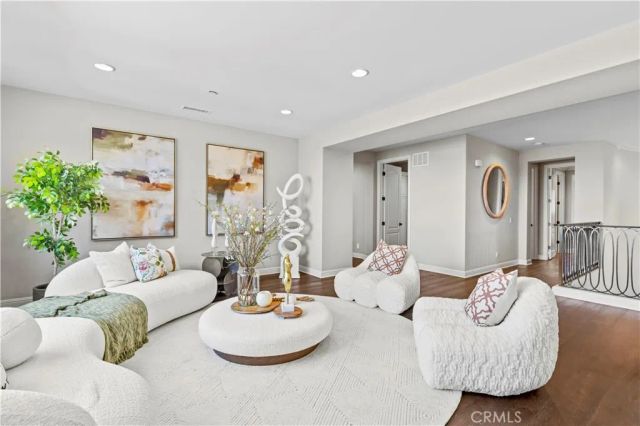 121 PANORAMA, Irvine, CA 92618