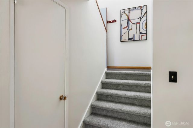 1542 NE 96th Street, Seattle, WA 98115