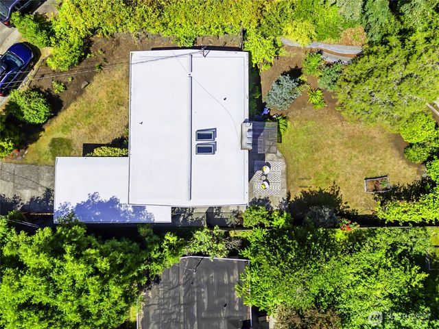 1542 NE 96th Street, Seattle, WA 98115