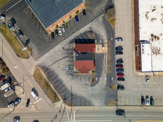 2911 Youngstown Road SE, Warren, OH 44484