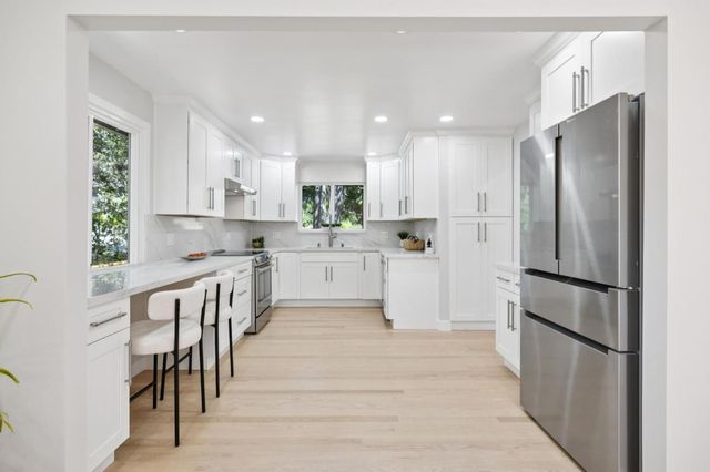 163 Crescent Avenue, Portola Valley, CA 94028