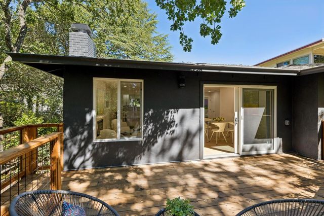 163 Crescent Avenue, Portola Valley, CA 94028