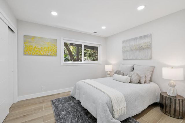 163 Crescent Avenue, Portola Valley, CA 94028