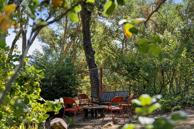 163 Crescent Avenue, Portola Valley, CA 94028