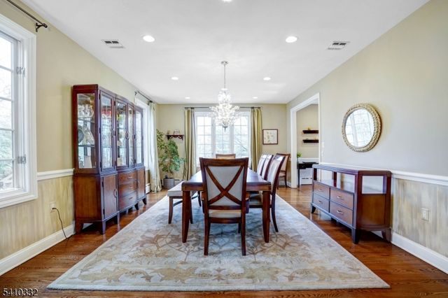 30 High Point Dr, Springfield Twp., NJ 07081