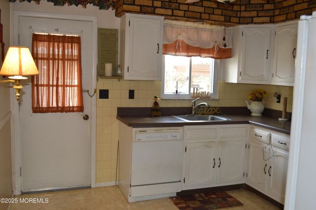 107 A Hudson Parkway, Whiting, NJ 08759