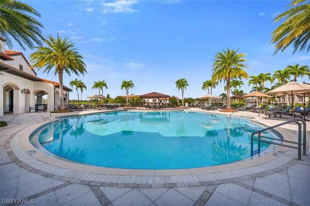 16885 Fairgrove WAY 6-102, Naples, FL 34110