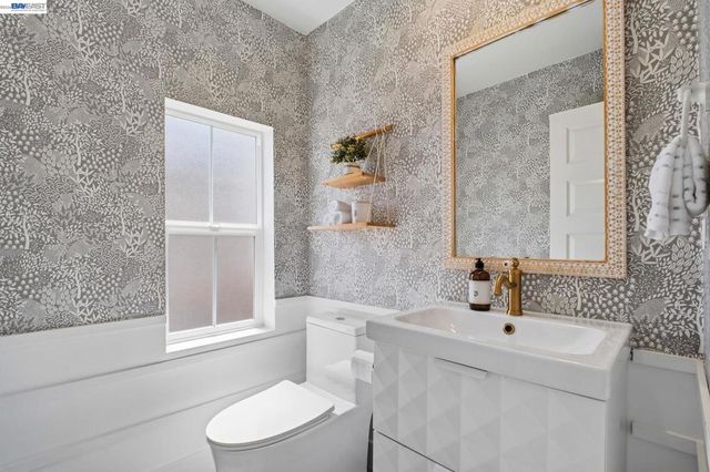 37784 Taro Ter, Newark, CA 94560