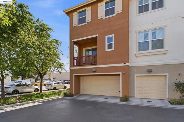 37784 Taro Ter, Newark, CA 94560