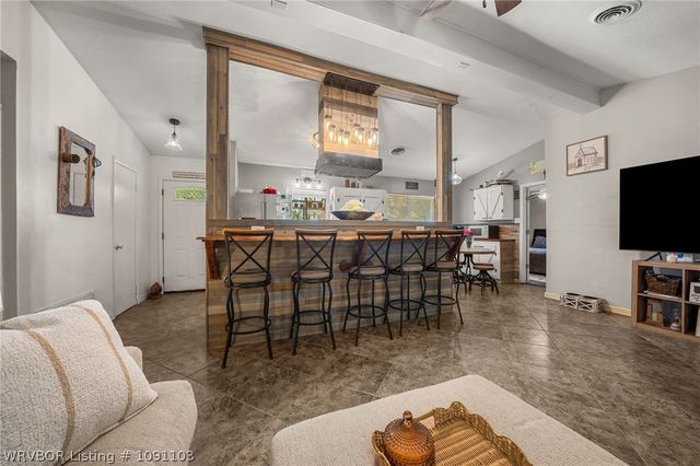 203 Amherst Circle, Fort Smith, AR 72908